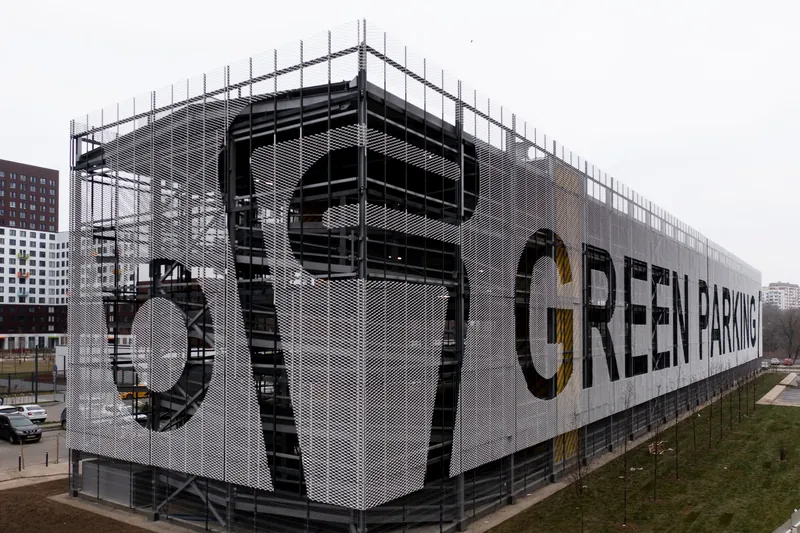 GREEN PARKING